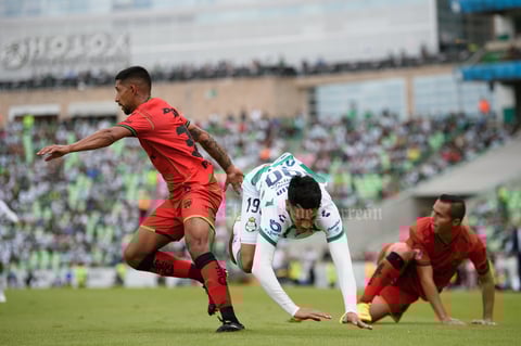 Félix Torres y Alessio Da Cruz dan victoria a Santos Laguna ante Juárez FC
