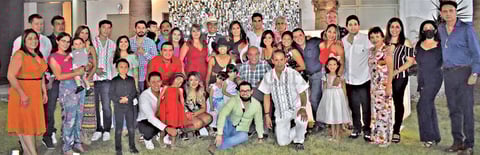 29082021 Festejando en familia los 60 años de Earl Amozurrutia Carson.