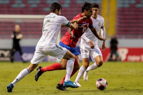 México triunfa ante Costa Rica y mantiene el liderato en las eliminatorias mundialistas