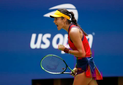 Emma Raducanu da la sorpresa en el Abierto de EUA al vencer a Belinda Bencic