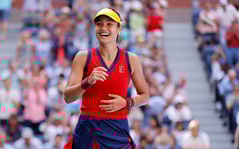 Emma Raducanu da la sorpresa en el Abierto de EUA al vencer a Belinda Bencic