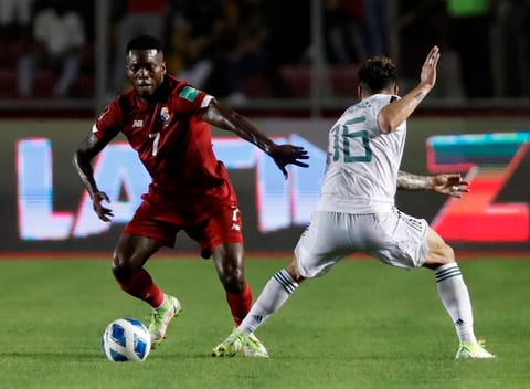Con gol de 'Tecatito', México rescata el empate ante Panamá