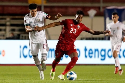 Con gol de 'Tecatito', México rescata el empate ante Panamá