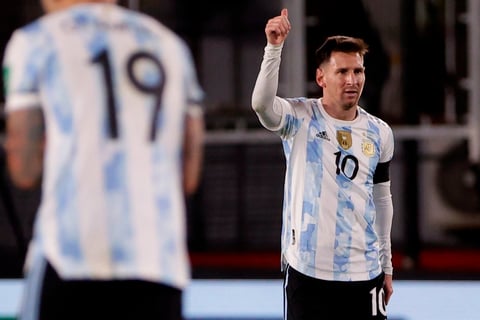 Con triplete de Messi, Argentina venció a Bolivia en las eliminatorias mundialistas