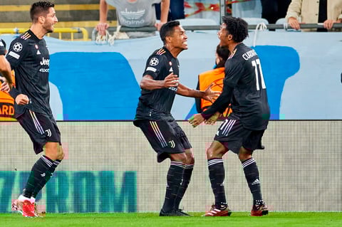 Paulo Dybala y Álvaro Morata reactivan al Juventus tras triunfar ante el Malmö