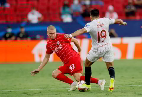 Sevilla logra un empate agridulce ante el Salzburgo en su estreno en la Champions League