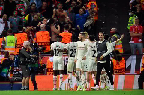 Liverpool evita un incendio en Anfield ante Milan en la Champions League