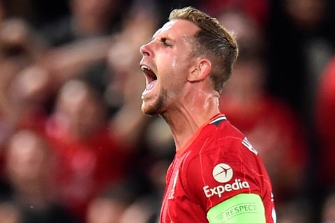 Liverpool evita un incendio en Anfield ante Milan en la Champions League