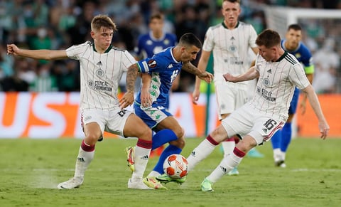 Betis inicia su camino en la fase de grupos de la Europa League con sufrida victoria ante el Celtic FC