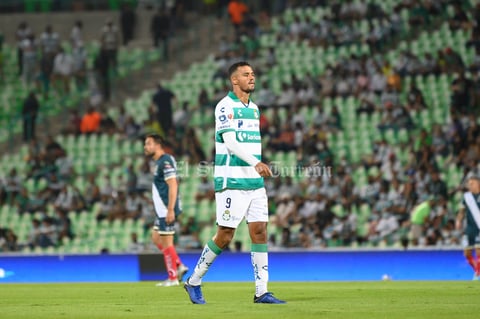 Con gol de Alessio Da Cruz, Santos Laguna rescata el empate ante Puebla.