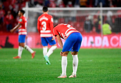 Real Sociedad logra remontar ante un frágil Granada