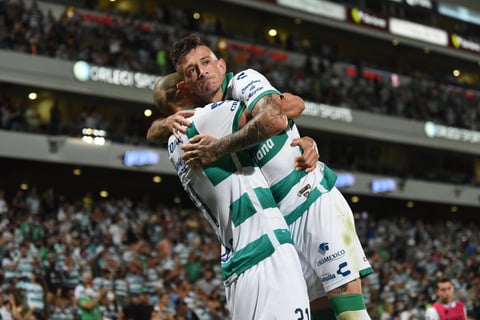 Rayados se impone de visitante ante Santos Laguna