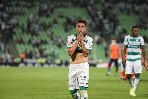 Rayados se impone de visitante ante Santos Laguna