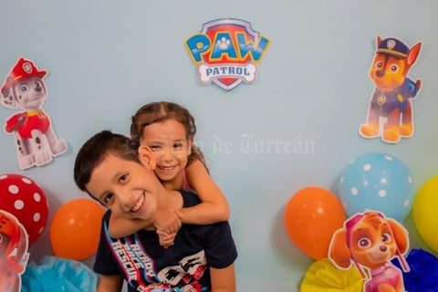 27092021 CELEBRAN CON FIESTA TEMáTICA.  Gabriel y Paola Terrones López.