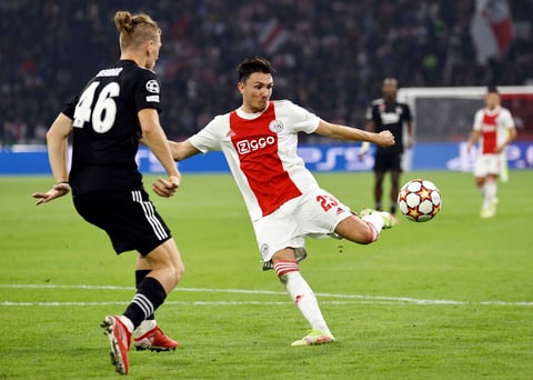 Ajax continúa en gran momento y gana en Champions League en la J2