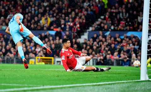 Cristiano Ronaldo aparece y le da victoria épica al Manchester United ante el Villarreal