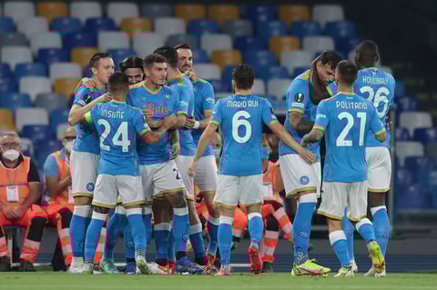 Napoli cae pese a gol tempranero; Tottenham gana