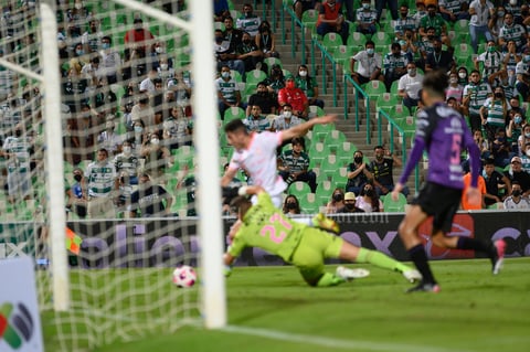 Santos vence a Mazatlán y vuelve a zona de repechaje
