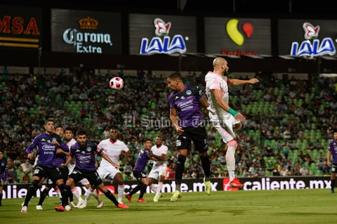 En deslucido juego, Santos derrota al Mazatlán FC y vuelve a puestos de reclasificación