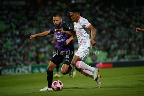 En deslucido juego, Santos derrota al Mazatlán FC y vuelve a puestos de reclasificación