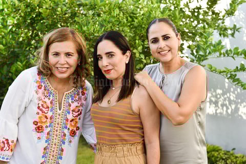 08102021 Cristy Martínez, Sambra Zavala y Rosy Betancourt.
