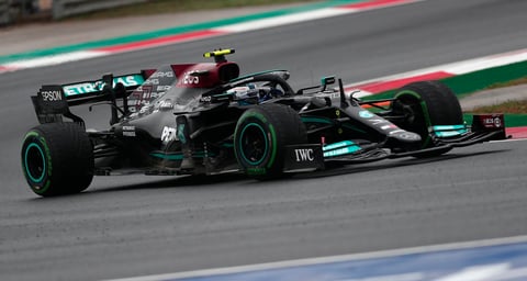 Valtteri Bottas se lleva el Gran Premio de Turquía; 'Checo' Pérez concluye tercero