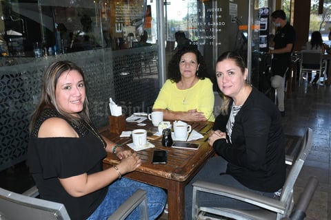 11102021 Karla Rivadeneira y Verónica Martínez.