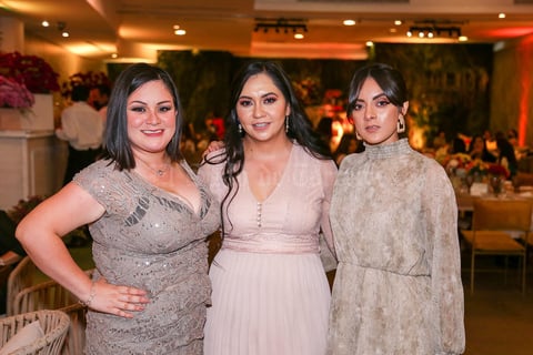 19102021 Karla, Claudia y Marcela.