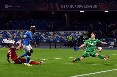 Lorenzo Insigne impulsa triunfo del Napoli frente al Legia Varsovia