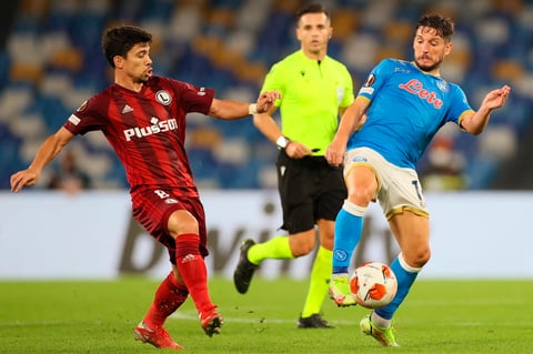 Lorenzo Insigne impulsa triunfo del Napoli frente al Legia Varsovia