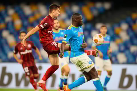 Lorenzo Insigne impulsa triunfo del Napoli frente al Legia Varsovia