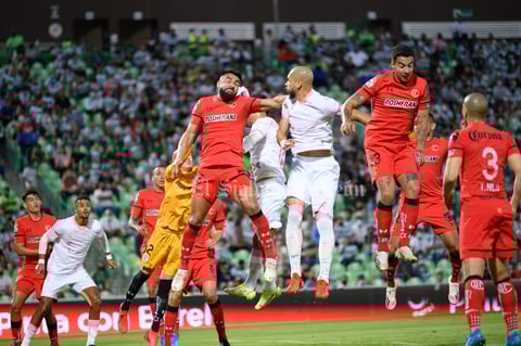 Con gol de Eduardo Aguirre, Santos Laguna rescata el empate ante Toluca