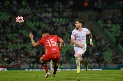 Con gol de Eduardo Aguirre, Santos Laguna rescata el empate ante Toluca