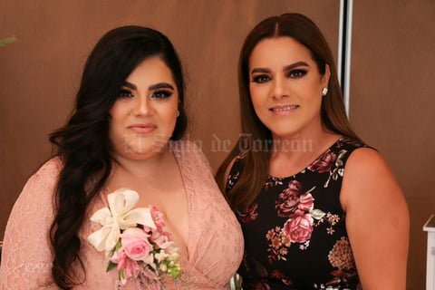 23102021 Carla Uribe y Angélica Ríos.