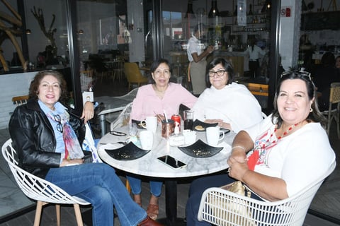 01112021 Aída, Coco, Bertha y Ludivina.