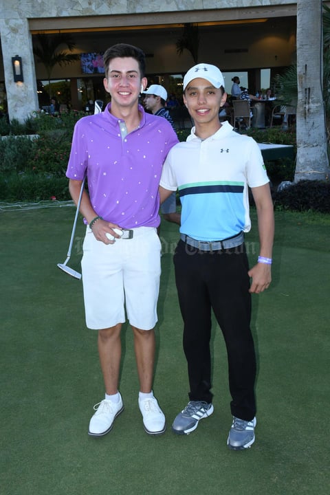 01112021 EN TORNEO.  Francisco Solorzaz y Andrés González.