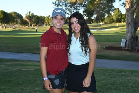 02112021 EN COMPETENCIA.  Isabella Díaz y Natalia Bron.