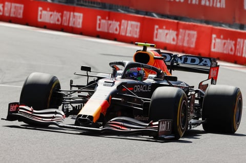 'Checo' Pérez conquista el tercer lugar en Gran Premio de México
