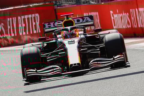 'Checo' Pérez conquista el tercer lugar en Gran Premio de México