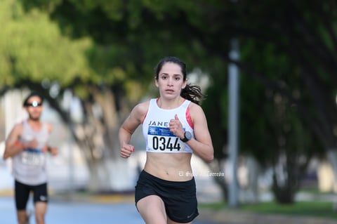 Fotos de la Carrera 21k autocentro autopop 2021, décimo aniversario