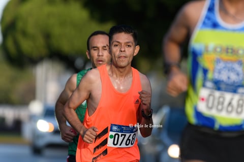 Fotos de la Carrera 21k autocentro autopop 2021, décimo aniversario