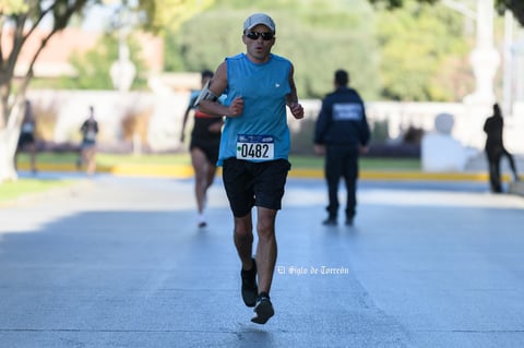 Fotos de la Carrera 21k autocentro autopop 2021, décimo aniversario