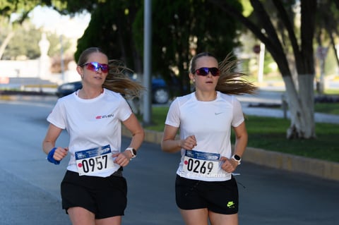 Fotos de la Carrera 21k autocentro autopop 2021, décimo aniversario