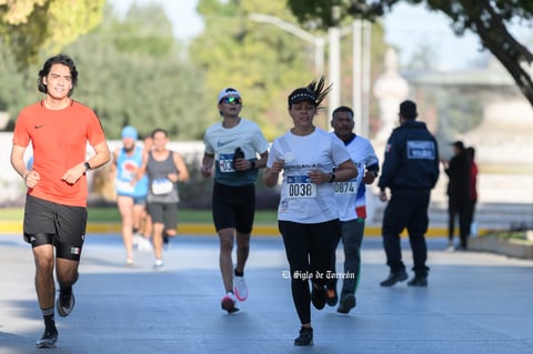 Fotos de la Carrera 21k autocentro autopop 2021, décimo aniversario