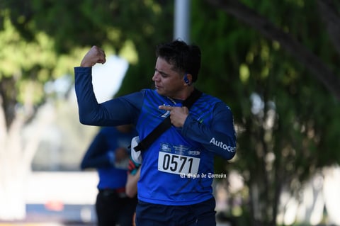 Fotos de la Carrera 21k autocentro autopop 2021, décimo aniversario