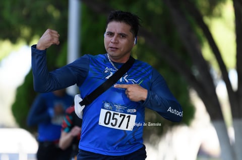 Fotos de la Carrera 21k autocentro autopop 2021, décimo aniversario