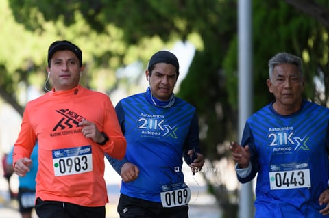 Fotos de la Carrera 21k autocentro autopop 2021, décimo aniversario