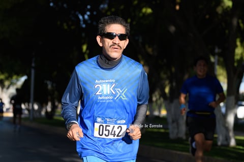 Fotos de la Carrera 21k autocentro autopop 2021, décimo aniversario