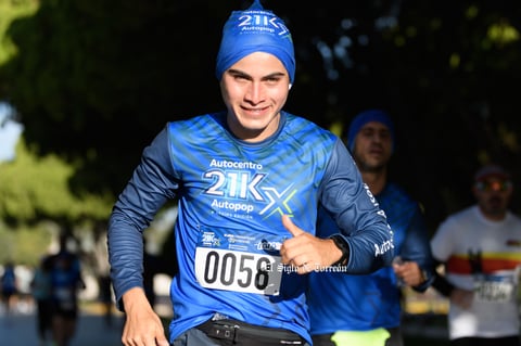 Fotos de la Carrera 21k autocentro autopop 2021, décimo aniversario