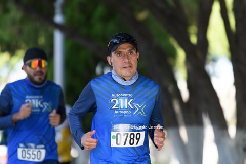 Fotos de la Carrera 21k autocentro autopop 2021, décimo aniversario
